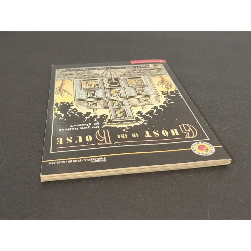 Ghost in the‎ House Daniel Cohen 1991 First Scholastic Printing Horror